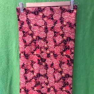 LulaRoe Cassie Pencil Skirt